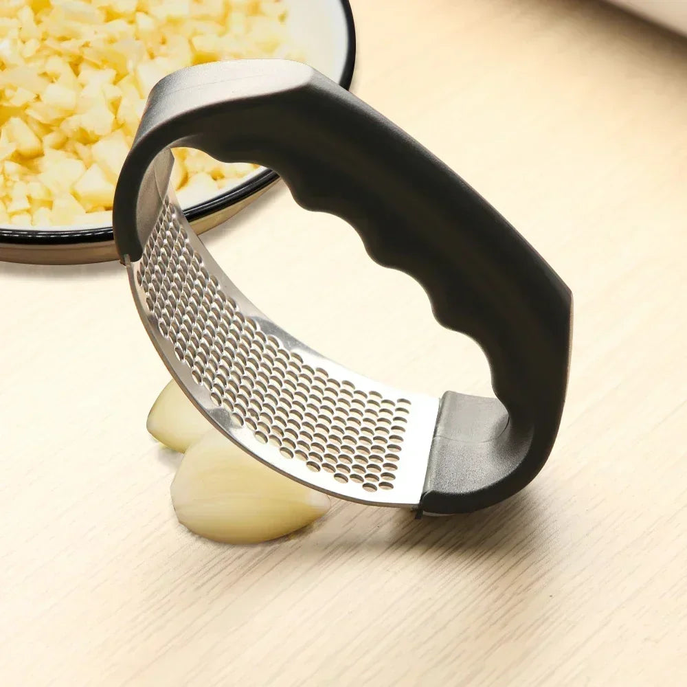 Stainless Steel Garlic Press Crusher Manual Garlic Mincer Chopping Garlics Tool Fruit Vegetable Tools Kitchen Accessories Gadget